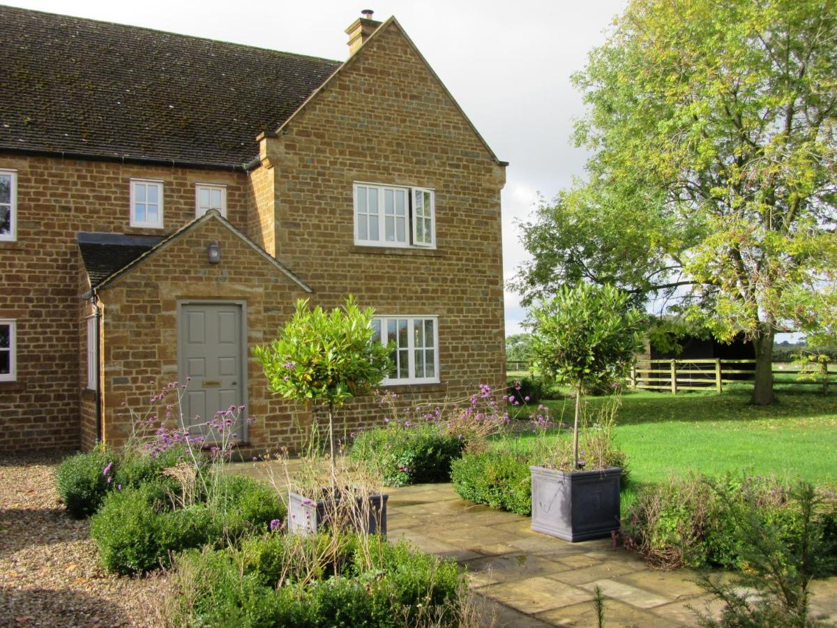 Weston Hill Farm Bed and Breakfast Moreton Pinkney Buitenkant foto