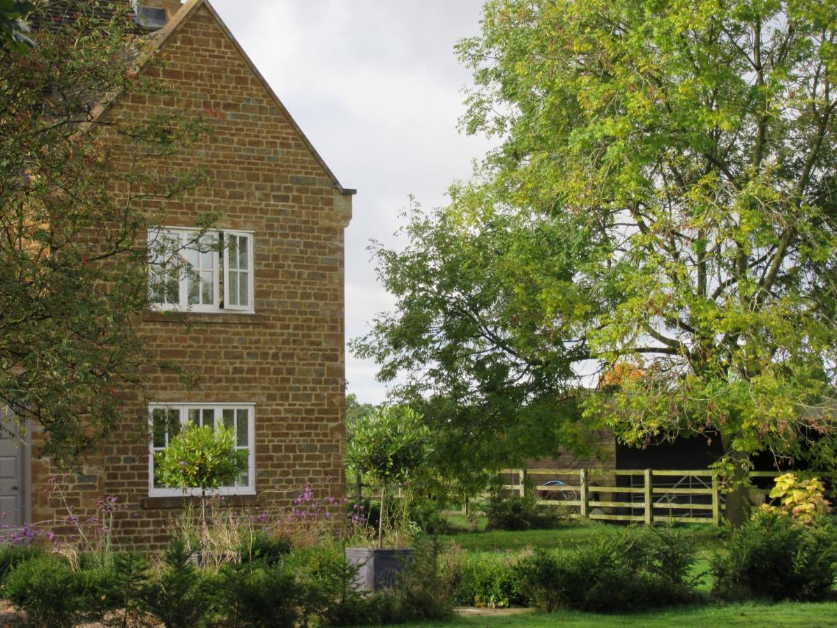 Weston Hill Farm Bed and Breakfast Moreton Pinkney Buitenkant foto